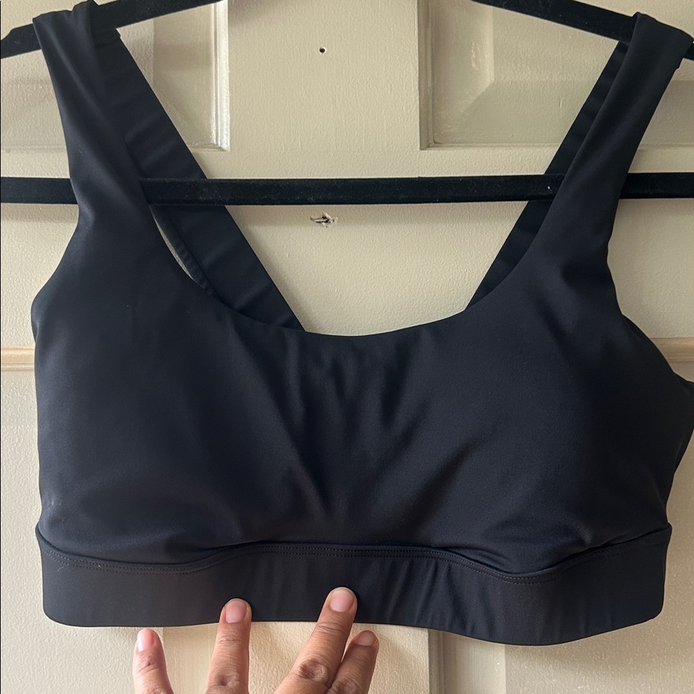 Vuori Black Scoop Neck Sports Bra
